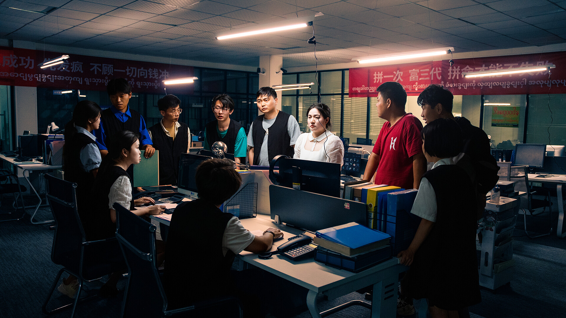 图片[17]-血薪记：罪恶园区 免安装中文版下载-蒸汽游戏宝库 - 高质量Steam单机游戏下载站